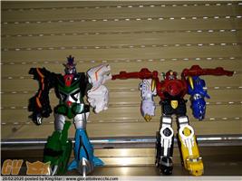 BEAST MASTER MEGAZORD JUNGLE FURY BANDAI GOSEIGER SENTAI POWER RANGERS - ROBOT TRASFORMABILI LOTTO