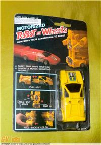 MOTORIZED ROBOT ON WHEELS LAMBORGHINI COUNTACH TRANSFORMERS TYPE `80 