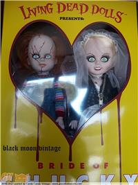 LIVING DEAD DOLLS CHUCKY AND BRIDE SPECIAL EDITION