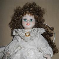 BAMBOLA DI PORCELLANA CAPODIMONTE - NAPOLI - ITALIA ORIGINALE CON CERTIFICATO PORCELAIN DOLL CAPODIMONTE - NAPLES - ITALY ORIGINAL WITH CERTIFICATE