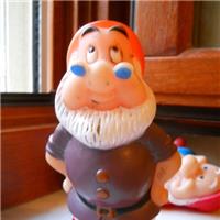 NANO A DWARFS BIANCANEVE SNOW WHITE LEDRAPLASTIC RUBBER  TOYS GIOCATTOLO TOY PUPAZZO IN GOMMA POUET RUBBER TOY  VINYL TOY VINTAGE SQUEAK TOY ROLY-PO