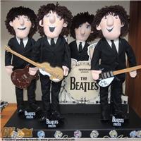 SET DI 4 PUPAZZI DEI BEATLES DELLA APPLAUSE, 1987 - ALTI 56CM - COMPLETI DI PALCO - PERFETTI