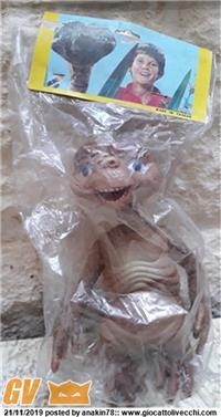 E.T. L`EXTRATERRESTRE - ACTION FIGURE (MADE IN TAIWAN)