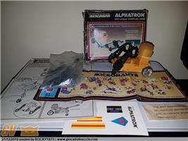 MICRONAUTI MICRONAUTS ALPHATRON MEGO CORP 1978 ISTRUZIONI CATALOGHINO ADESIVI + BOX E PEZZI DA RECUPERO