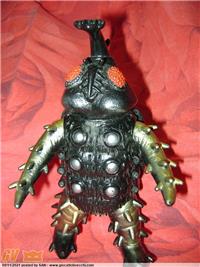 LOTTO #12 ULTRAMAN MONSTER - KAIJUU 6": SATAN BEETLE