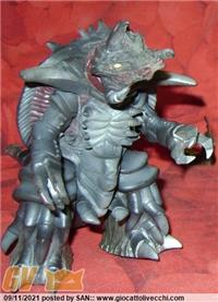 LOTTO #18 ULTRAMAN MONSTER - KAIJUU 6": SCORPISS