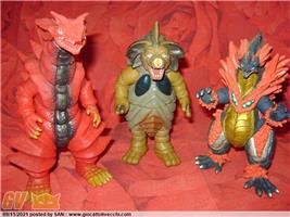 LOTTO #19 ULTRAMAN MONSTER - KAIJUU 6": NEOSAURUS - MONSARGER - BAO-ON