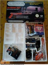 NINTENDO ACTION SET G.I.G VERSIONE ITALIANA + 9 GIOCHI BOXATO NEMMENO 1 MESE
