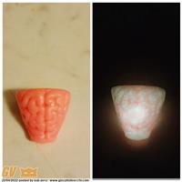 MICRONAUTI CERVELLO REPRO LOBROS VARIANTE ROSA GLOW IN THE DARK 
