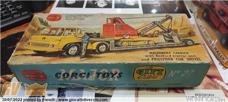 CORGI TOYS GIFT SET #27 MACHINERY CARRIER CON CAMION BEDFORD