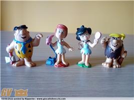 THE FLINTSTONES &#42; 4 FIGURE GOMMA&#47;PVC &#42; BULLY 1983