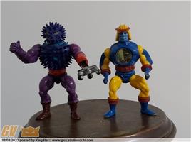 MOTU MASTERS OF THE UNIVERSE MATTEL SPIKOR E SY-KLONE 