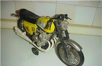 BENELLI 750 MODELLINO MODELLO MOTO MOTOCICLETTA GIOCATTOLO LEGGERE DESCRIZIONE