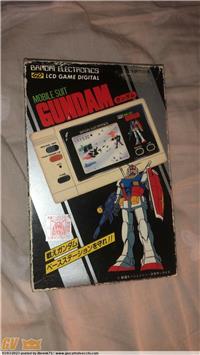 GUNDAM BANDAI GUNDAM LCD GAME WATCH MOBILE SUIT GUNDAM SHOWA JAPAN VINTAGE `80.