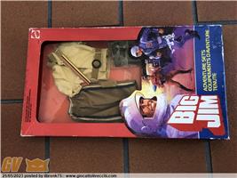 BIG JIM OUTFIT MATTEL 7148 GUARDIA AL QUARTIER GENERALE SENTINELLA MISB NEW.