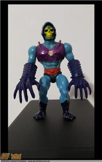 MASTERS OF THE UNIVERSE MOTU MATTEL - SKELETOR TERROR CLAWS