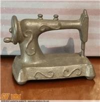 SEWING MACHINE 576177 - MINIATURA ANNI `70-`80