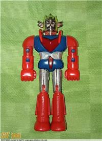 GRENDIZER GOLDRAKE GOLDORAK MINI SHOGUN WARRIOR 9 CM. MADE IN KOREA BY CLOVER-YUJIN 1978