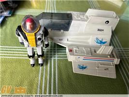 GIJOE SHARC!INCOMPLETO CON PERSONAGGIO DEEP SIX!1984 