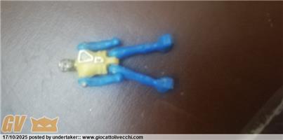 ROBOT DIANAUTA DIACLONE PETTO GIALLO ARTI BLU