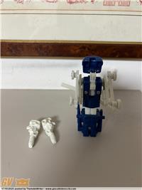 TRANSFORMERS PROTECTOBOT STREETWISE KO SCRAMBLECITY