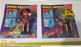 COPPIA IN BLISTER ROBOT VINTAGE - 2 VARIANTI DI COLORE -