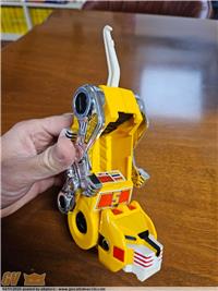 VOLTRON PANOSH MATTEL- LEONE GIALLO