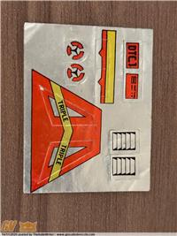 TRANSFORMERS TRIPLE CHANGER AEREO ROBOT ADESIVI