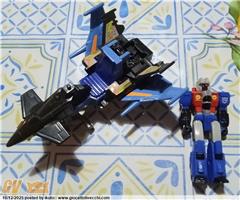 TRANSFORMERS G1 SUPERAZIONE STARSCREAM