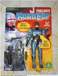 CONDIVIDI ROBOCOP PARLANTE 20CM CON SET DI ARMI GIOCHI PREZIOSI BLISTER SIGILLATO NR MINT