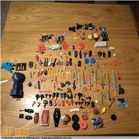 RICAMBI VARI PUGNI MISSILI ACCESSORI JUMBO ROBOT MICRONAUTI ECC 