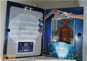 E.T. EXTRATERRESTRE STATUA IN POLYSTONE RESIN LIMITED EDITION 2001 20° ANNIVERSARIO MISB