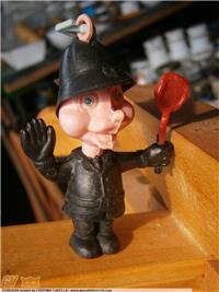 RARO TOPO GIGIO VIGILE URBANO NERO ANNI `60 MOPLAS ITALOCREMONA PAVESINI